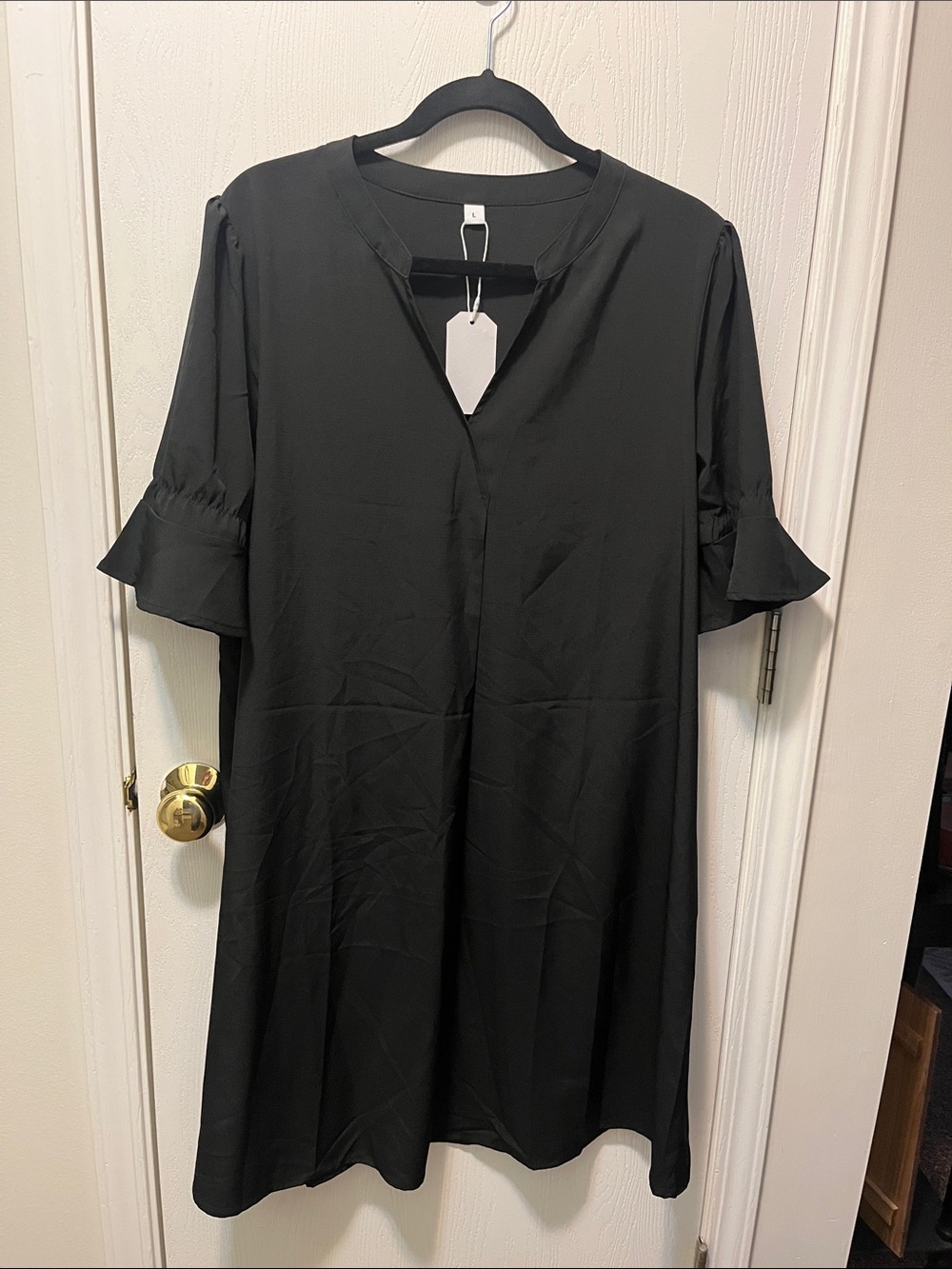 SHEIN Black Ruffle Sleeve Shift Dress
